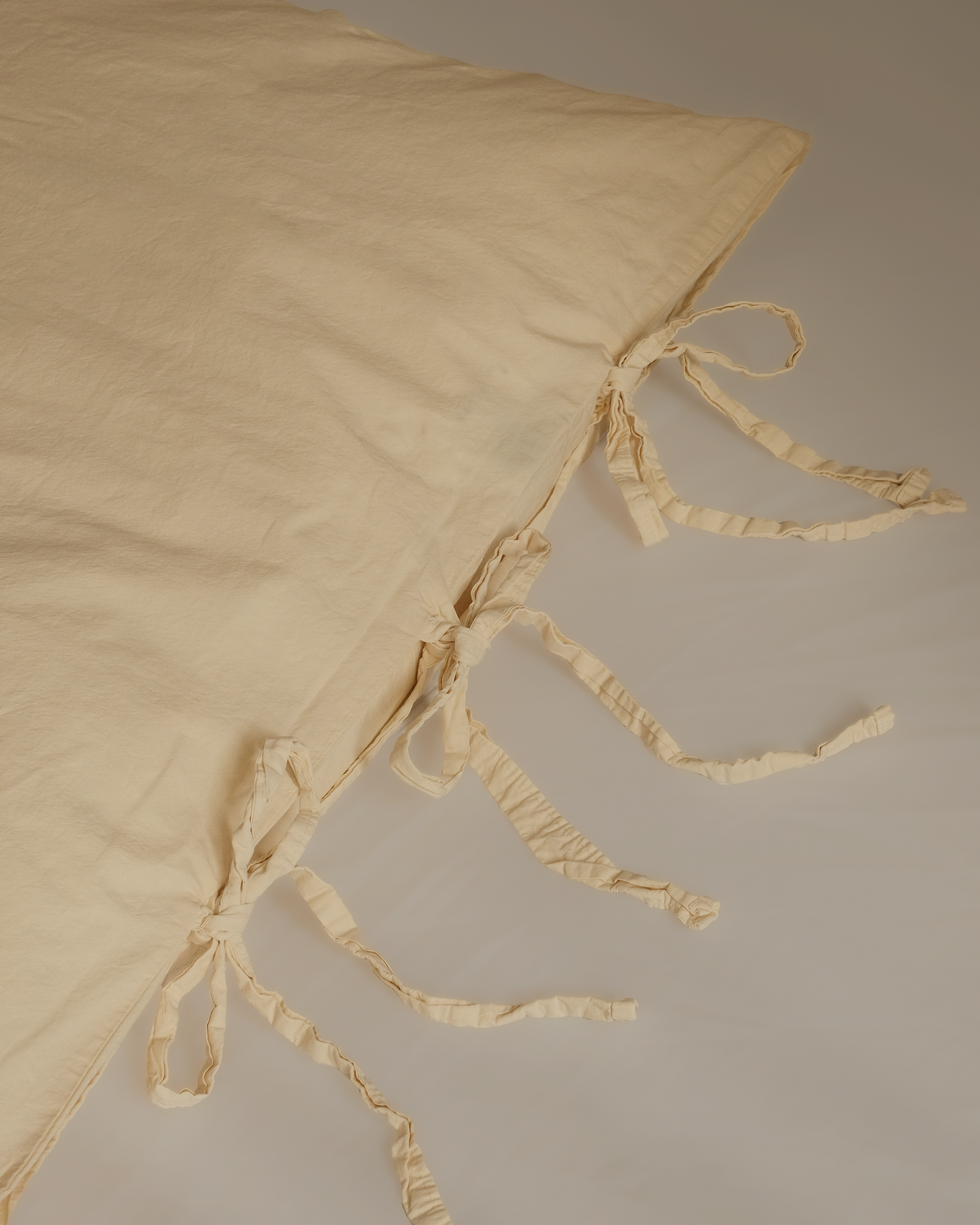 THE BOW -  PERCALE BEDDING SET, WHIPPED BUTTER